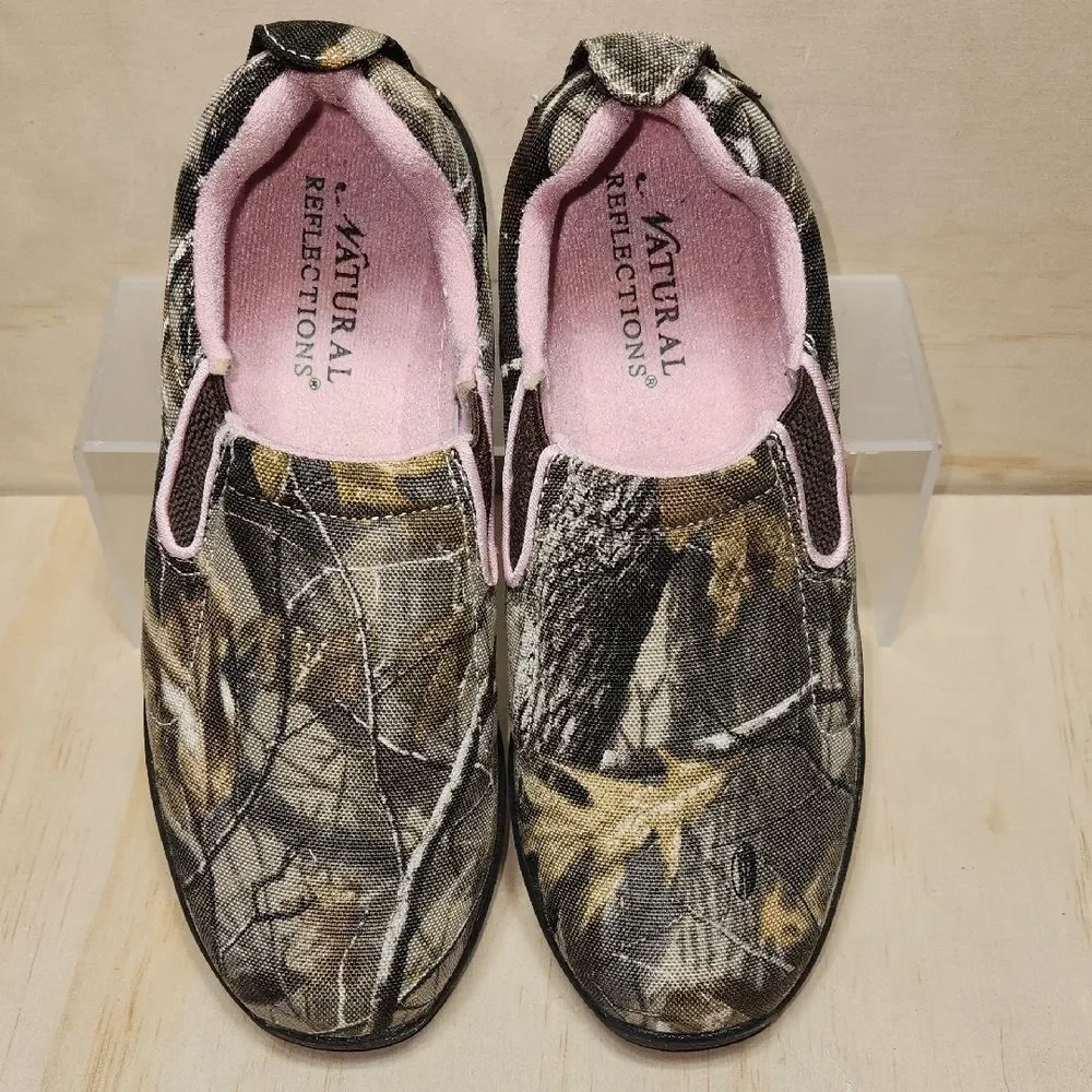 Natural Reflections Camouflage Pink Slip-On Flats Women’s Size 6.5 Fabric Upper
